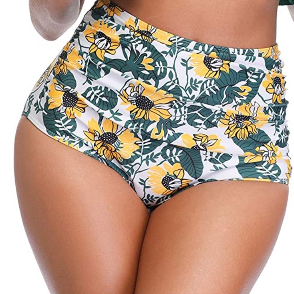 New Marinadiva floral swim bottoms